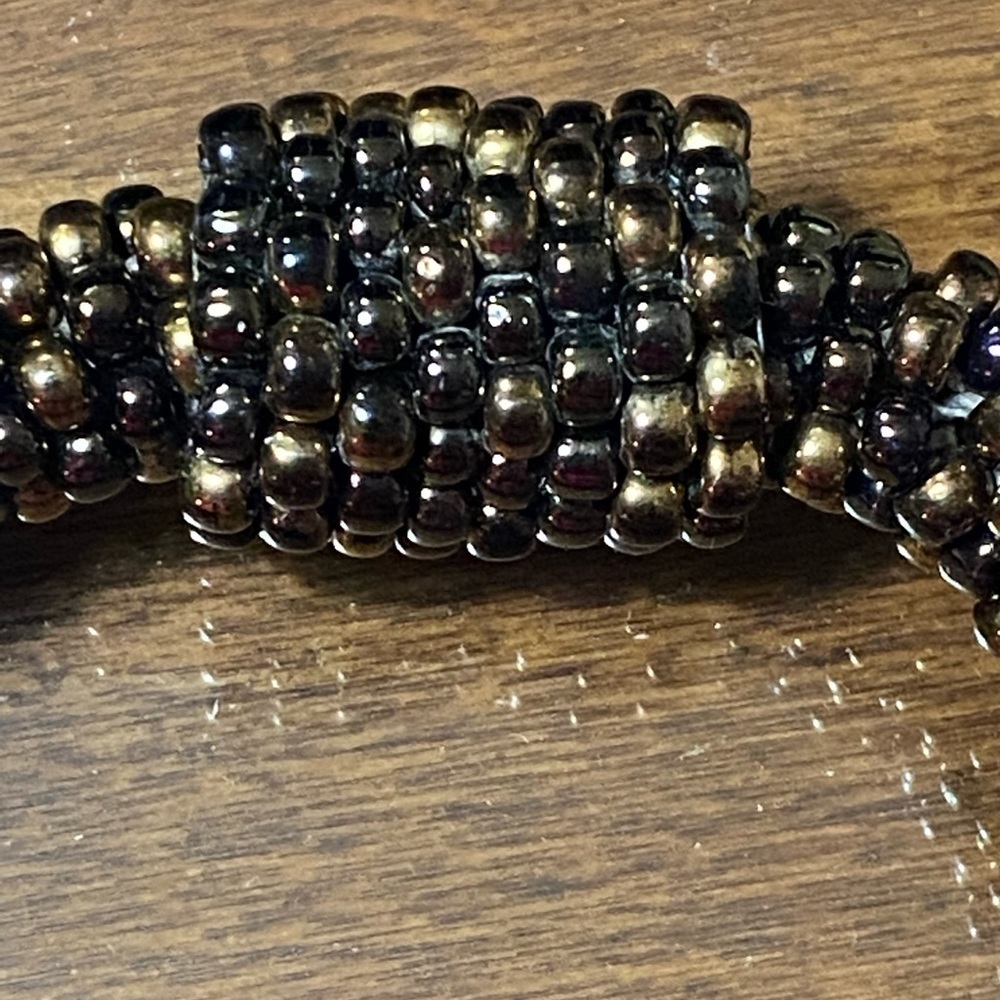 Oprah Selection Beaded Bracelet - Picture 6 of 8